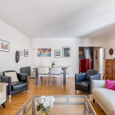 Veeve - Village Vision * Parigi