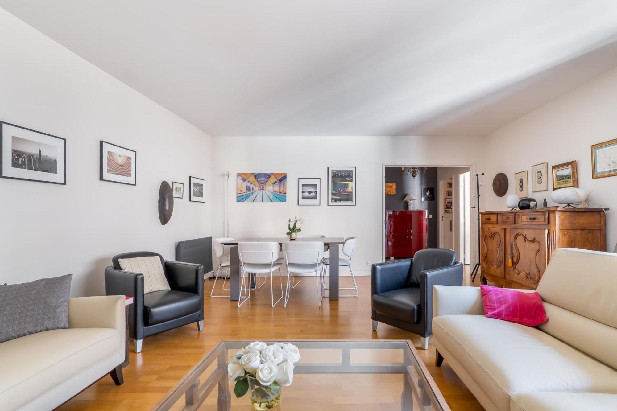 Veeve - Village Vision * Paris