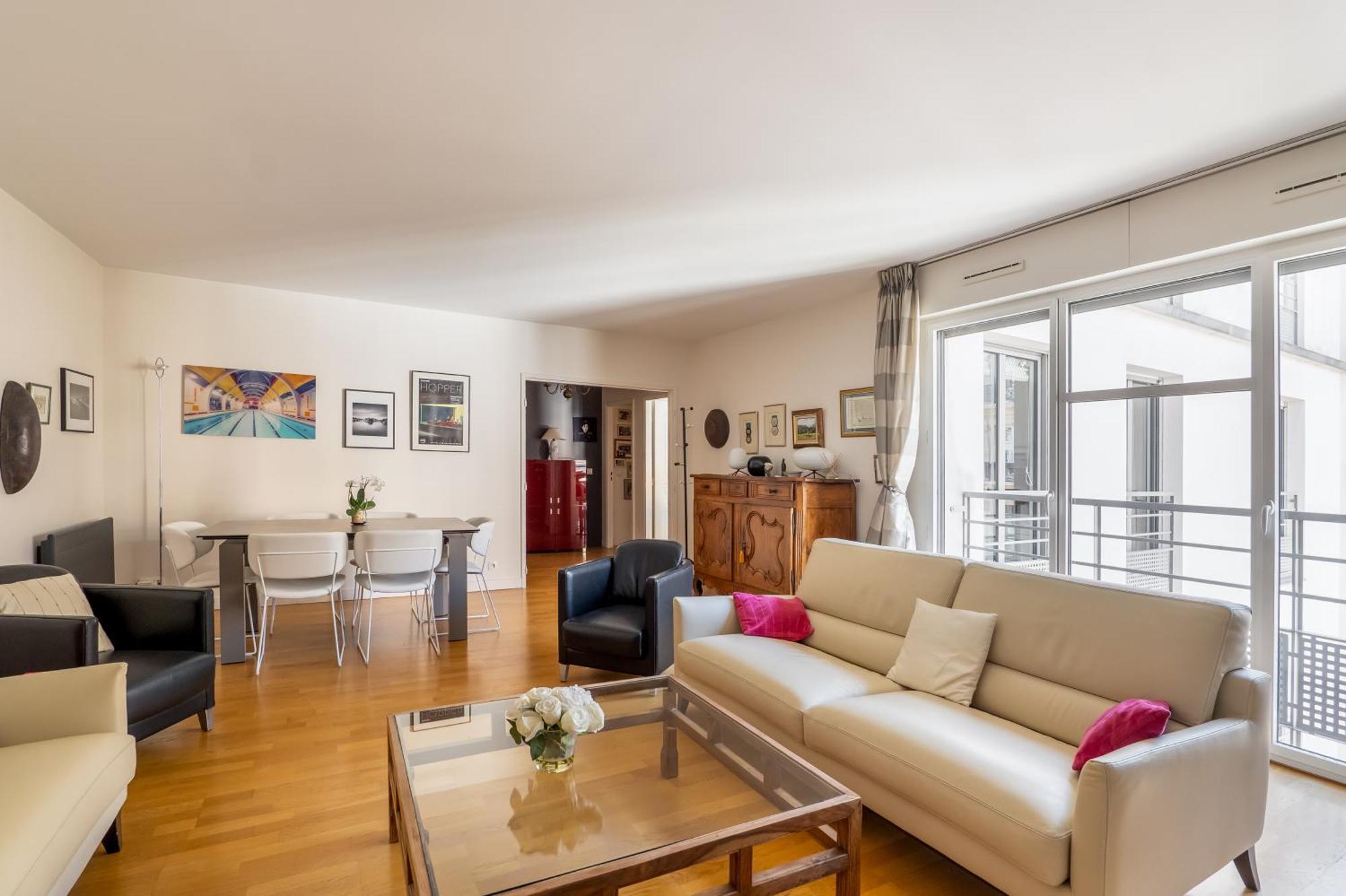 Veeve - Village Vision Apartment *